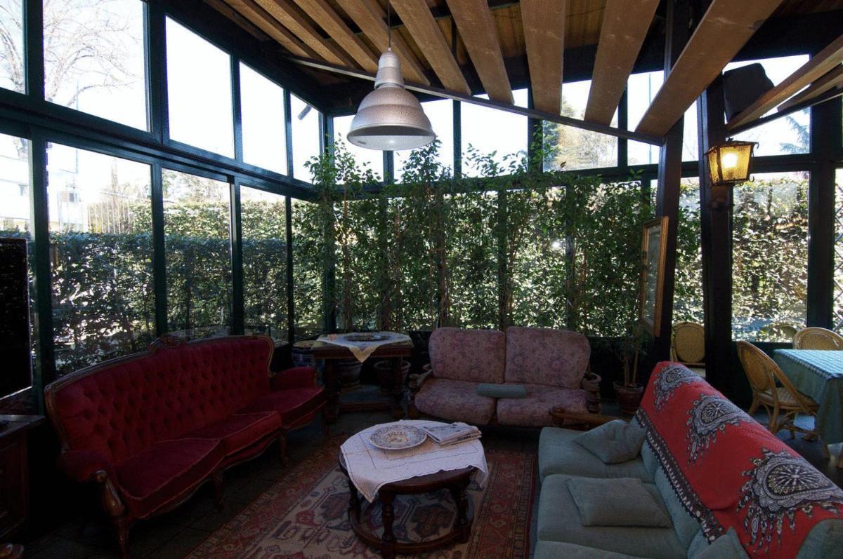 Hotel Il Granaio Porto Mantovano Buitenkant foto
