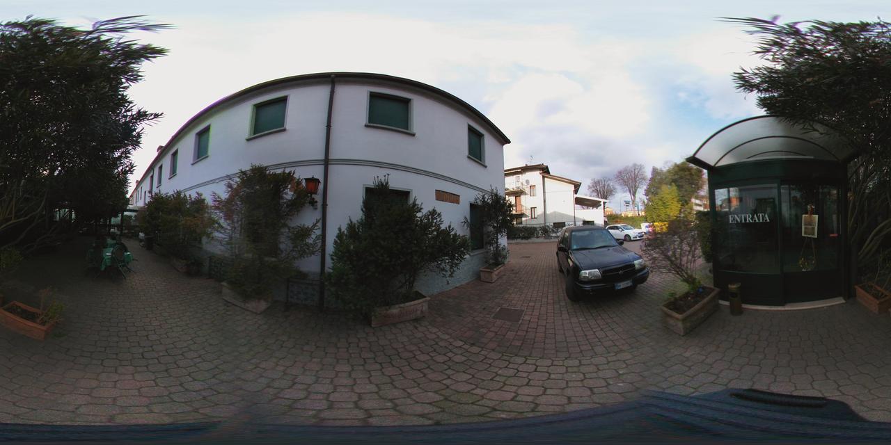 Hotel Il Granaio Porto Mantovano Buitenkant foto
