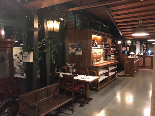 Hotel Il Granaio Porto Mantovano Buitenkant foto